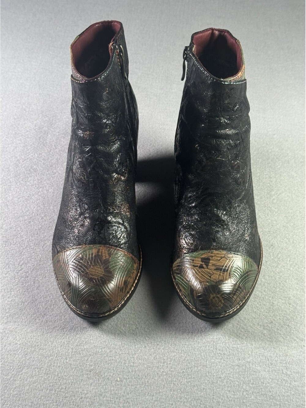 L'Artiste by Spring Step Waterlily Booties Black Leather Floral Toe Sz 39 8.5